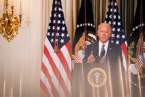 Biden Warns Putin to Act Against Ransomware Groups, or U.S. Will Strike Back