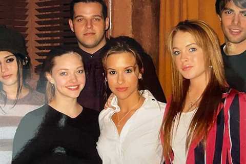 Amanda Seyfried's Behind-the-Scenes Mean Girls Share Turns Into Mini-Reunion as Cast Responds