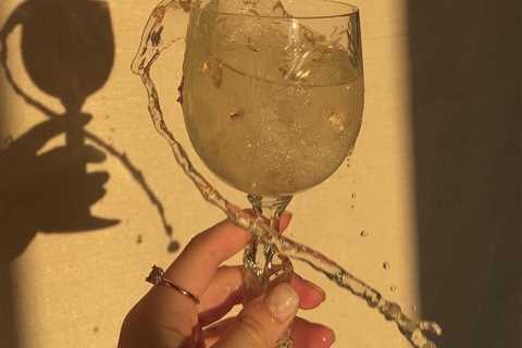 Moderate alcohol use linked to higher cancer risk