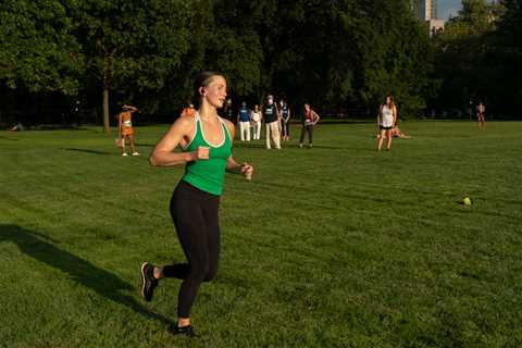 Review: Endorphins Fuel an Awakening in ‘Endure’