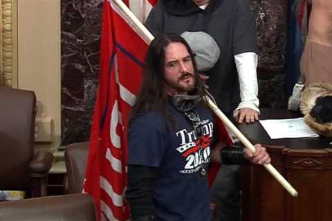 Capitol Rioter Sentenced to 8 Months for Trying to Stop Vote Certification