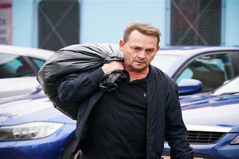 EastEnders spoilers: Crisis as Honey Mitchell discovers Billy is homeless
