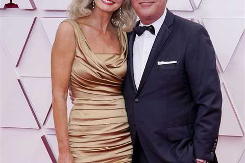 Paulina Porizkova Confirms Aaron Sorkin Split and Why It Just Didn't Work Out