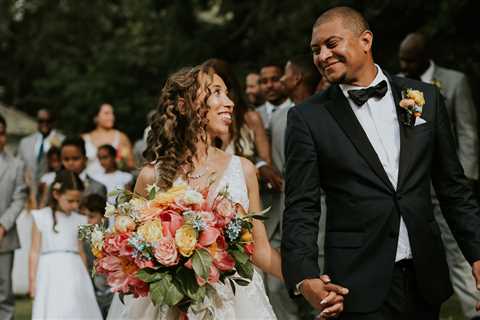 Love at First Photo Sighting