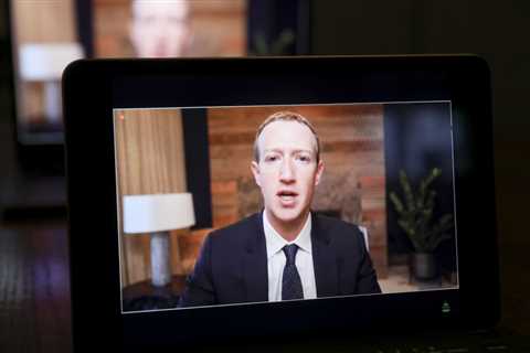 Social media bosses ‘should face prison for illegal content’