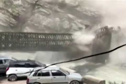 Landslide Kills 9 in Northern India and Destroys Bridge