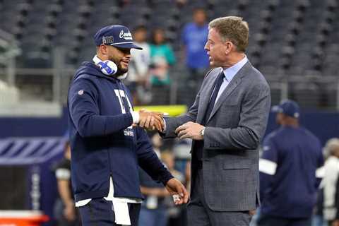 Troy Aikman Calls Dak Prescott the ‘Best’ Leader in the NFL, Says He’s the ‘Perfect Guy’ to Handle..