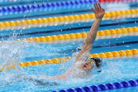 Ryan Murphy casts doubt on whether a Russian swimmer beat him cleanly.
