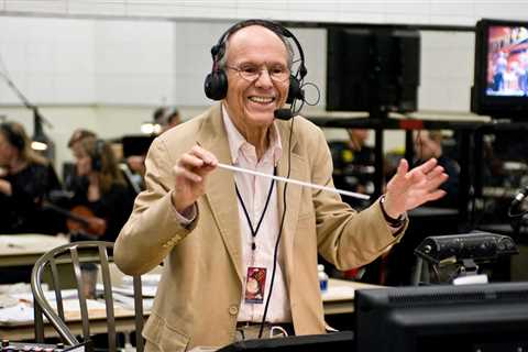 Elliot Lawrence, Award-Winning Conductor, Dies at 96