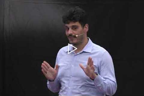 Plug n Play! | Arturo Guadalupi | TEDxMontebelluna