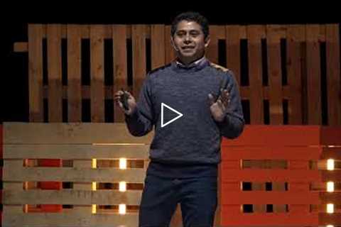 Purificando el agua con acción. | Juan Manuel Gómez | TEDxGuatemalaCitySalon