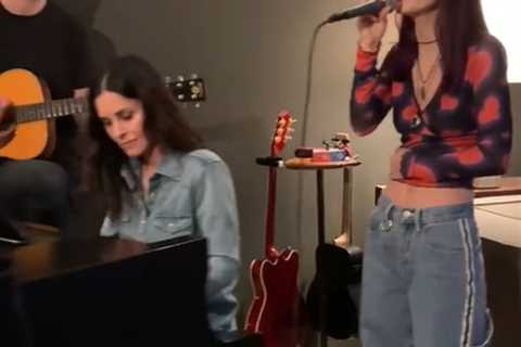 Courteney Cox and Daughter Coco Captivate Fans with Adele Cover