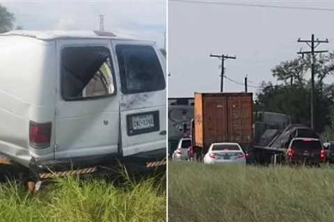 Ten people killed and 13 injured after van carrying migrants ‘crashes while speeding’