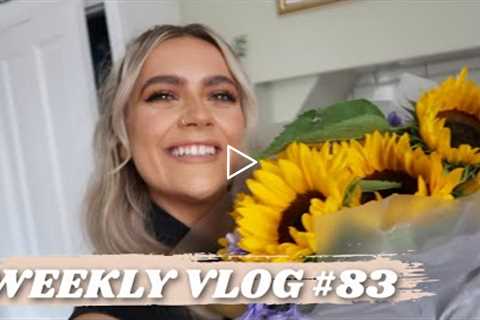WEEKLY VLOG #83 | BAKING THE WORLD'S BEST CARROT CAKE | EmmasRectangle