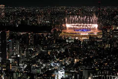 Olympics End as They Began: Strangely