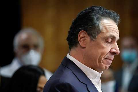 Democrats Face a New Reality: Cuomo Is Replaceable. But With Whom?