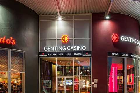 Armed man takes five-figure sum from casino after threatening staff