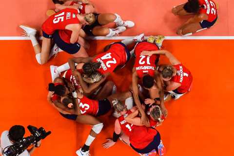 U.S. wins first gold in women's volleyball