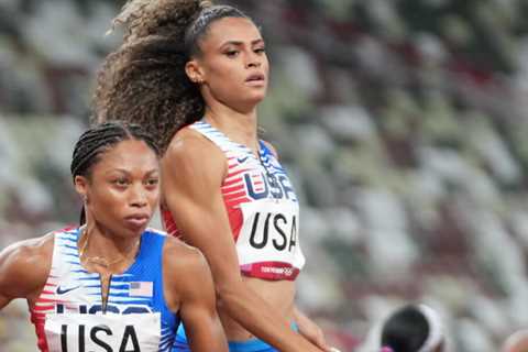 Allyson Felix wins her 11th Olympic gold medal, beating Carl Lewis' American record.