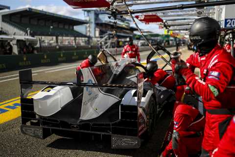 The Magnussens (Father & Son) team up at Le Mans