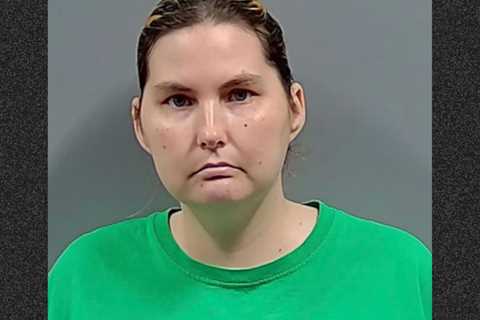Florida Mom Kills 14-Year-Old Daughter in Hospital Bed in Argument Over Crayons: Police