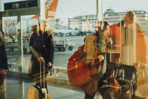 Six Tips to Avoid Losing Your Bag While Traveling