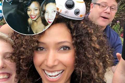 Sean Astin Photobombs Same Woman Twice… 26 Years Apart