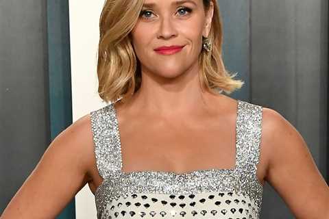 Reese Witherspoon Says She Didn't Have 'Lot of Support' as a First-Time Mom