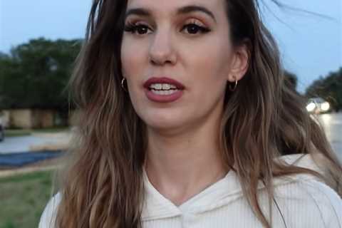 Christy Carlson Romano Was Bullied By 'Really Huge Star' Growing Up: 'It's Like Trauma for Life'