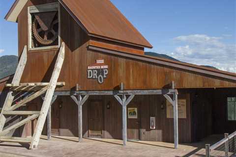 6-Year-Old Dies on Haunted Mine Drop Ride in Colorado