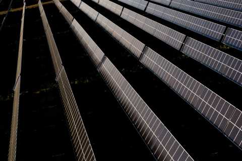Biden Sets Ambitious Goal for Solar Energy: From 4% to 45 %