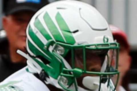 Oregon defeats Ohio State to keep Pac-12 in the Playoff Mix