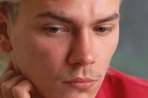 The Truth About River Phoenix