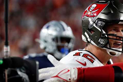Brady-to-Gronk Lights Bring Back a Familiar Spark to N.F.L.