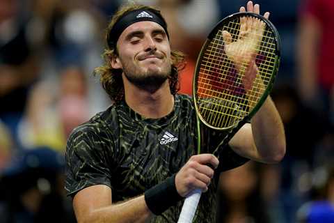 What is Stefanos Tsitsipas doing in the Bathroom during His Matches