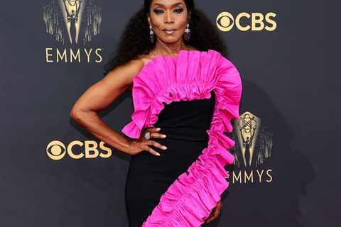 Angela Bassett Says Black Panther 2 Set Is a 'Love Fest' for Chadwick Boseman