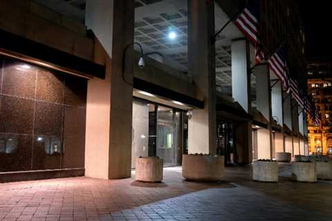 Court Chides F.B.I. but Re-Approves Warrantless Monitoring Program