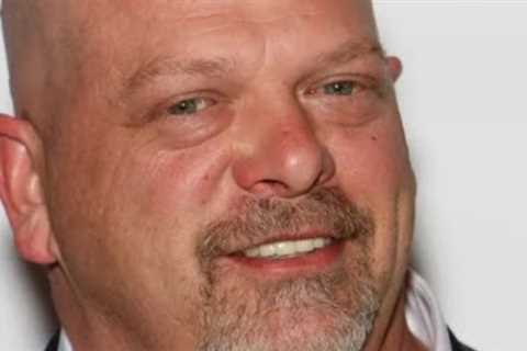 Massive Scams That Rocked Pawn Stars