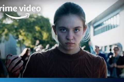Now Screaming on Prime Video | Prime Video