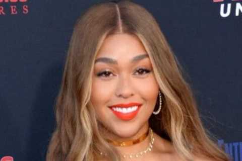 Jordyn woods is unrecognizable as Leggy Blonde Bombshell