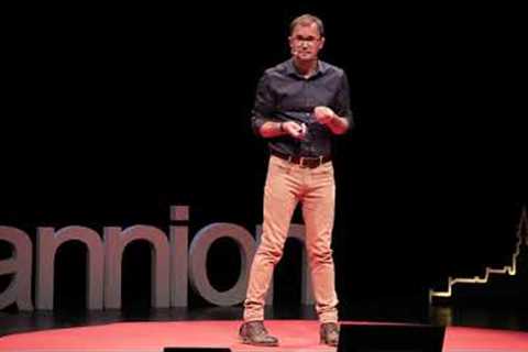 Le cloud n’existe pas | Rémi Corson | TEDxLannion