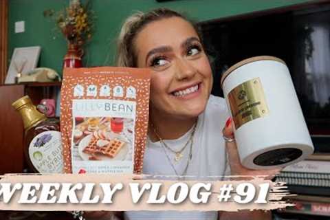 WEEKLY VLOG #91 I AM SO BASIC. CANDLE HAUL &amp; SPIDER ATTACK.  EmmasRectangle