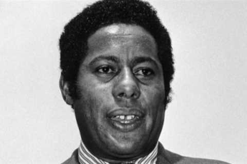Bill Nunn's Scouting opened an N.F.L.