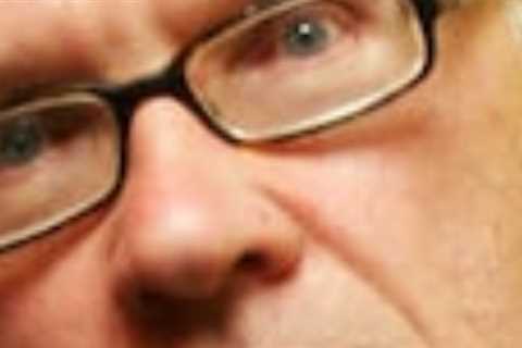 Swedish artist who survived several attempts on his life over Prophet Muhammad drawing was killed..