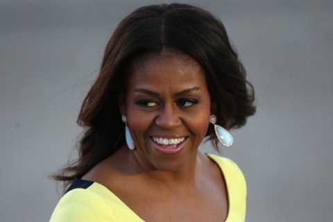 White House Chef Reveals Michelle Obama’s Favorite Dessert Recipe