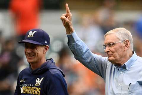 Milwaukee's Superfan, Once the Commissioner