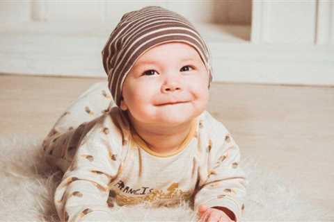 These are the 4 Things Your Baby Needs Before It Learns to Walk