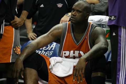 Shaquille O’Neal Used a Violent Sleeper Hold to Shut Up an Irritating Suns Teammate and Knock Him..