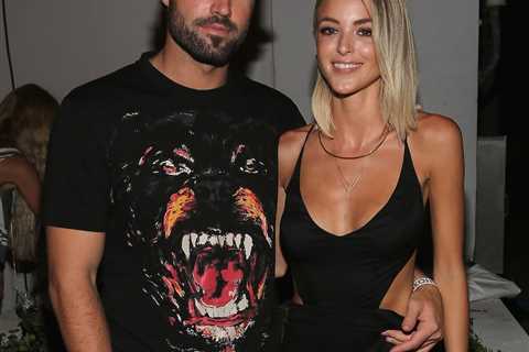 Kaitlynn Carter Reveals How Brody Jenner Really Found Out She Was Pregnant -- It Wasn't on The..