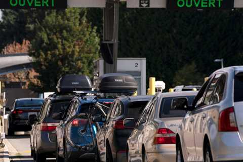 The U.S. will allow fully-vaccinated travelers to enter Canada and Mexico through its borders.